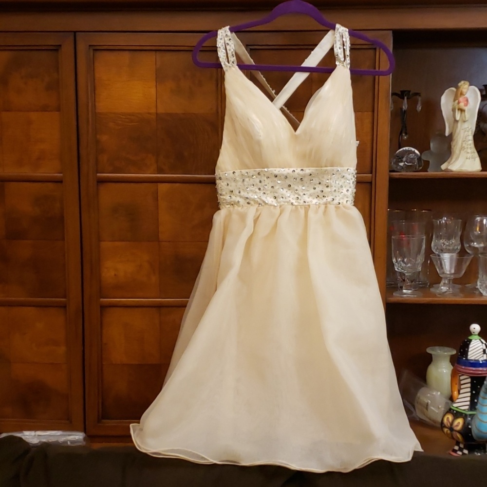 Backless Sequin Junior Cocktail Dress - Picture 1 of 7